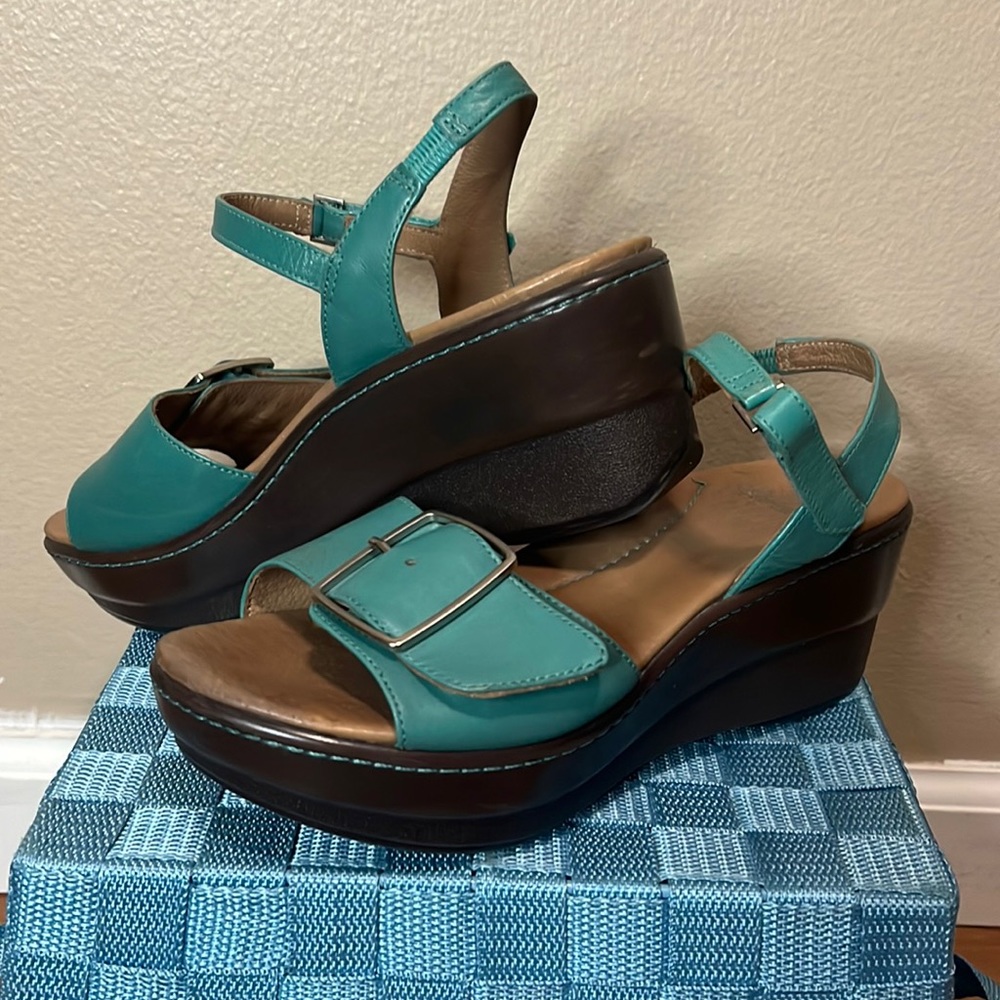Dansko Georgie sandals